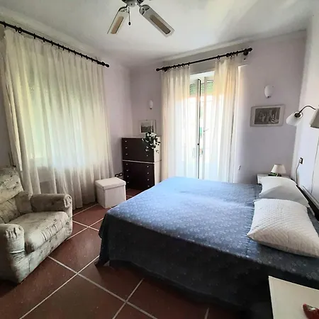 Lägenhet La Casa Di Adriana Chiavari